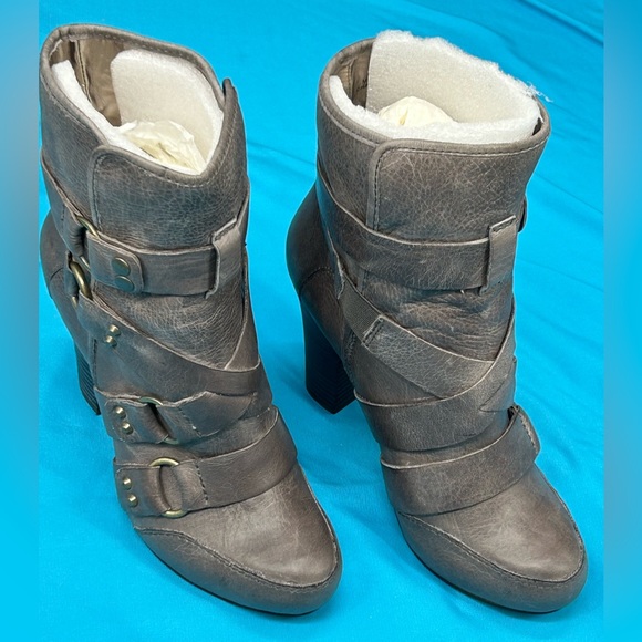 DKNY Slightly Distressed Leather Charcoal Grey Boots sz 9  NIB "meliss" - Picture 2 of 12